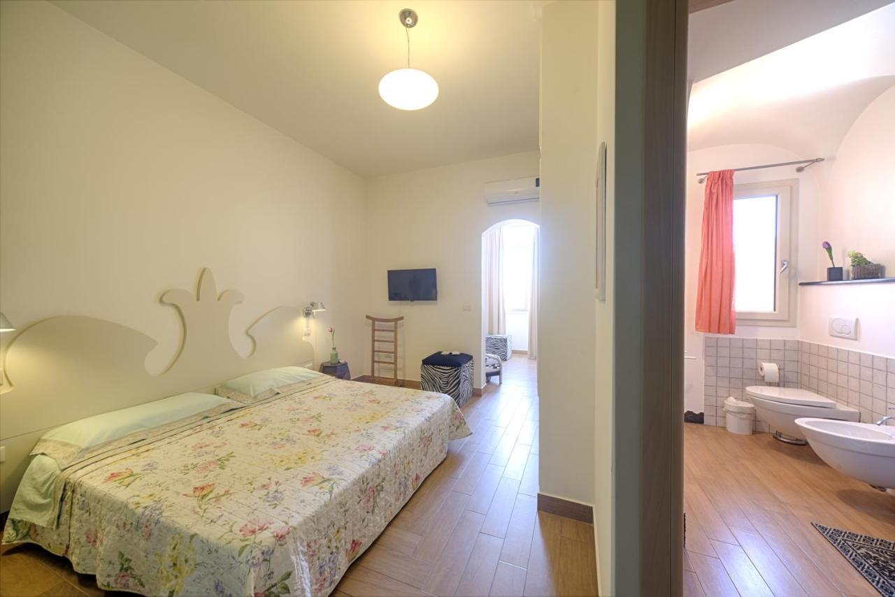 B&B Ebo' Olbia Eksteriør bilde